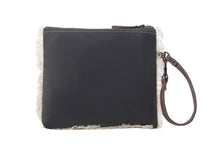 Load image into Gallery viewer, New York Verge Pouch
