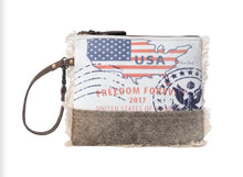 Load image into Gallery viewer, New York Verge Pouch
