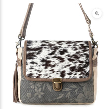 Load image into Gallery viewer, Meadowhide Western Shoulder Bag
