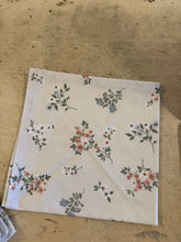 Load image into Gallery viewer, Clearance Cloth
