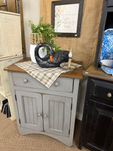 Load image into Gallery viewer, Buffet Cabinet
