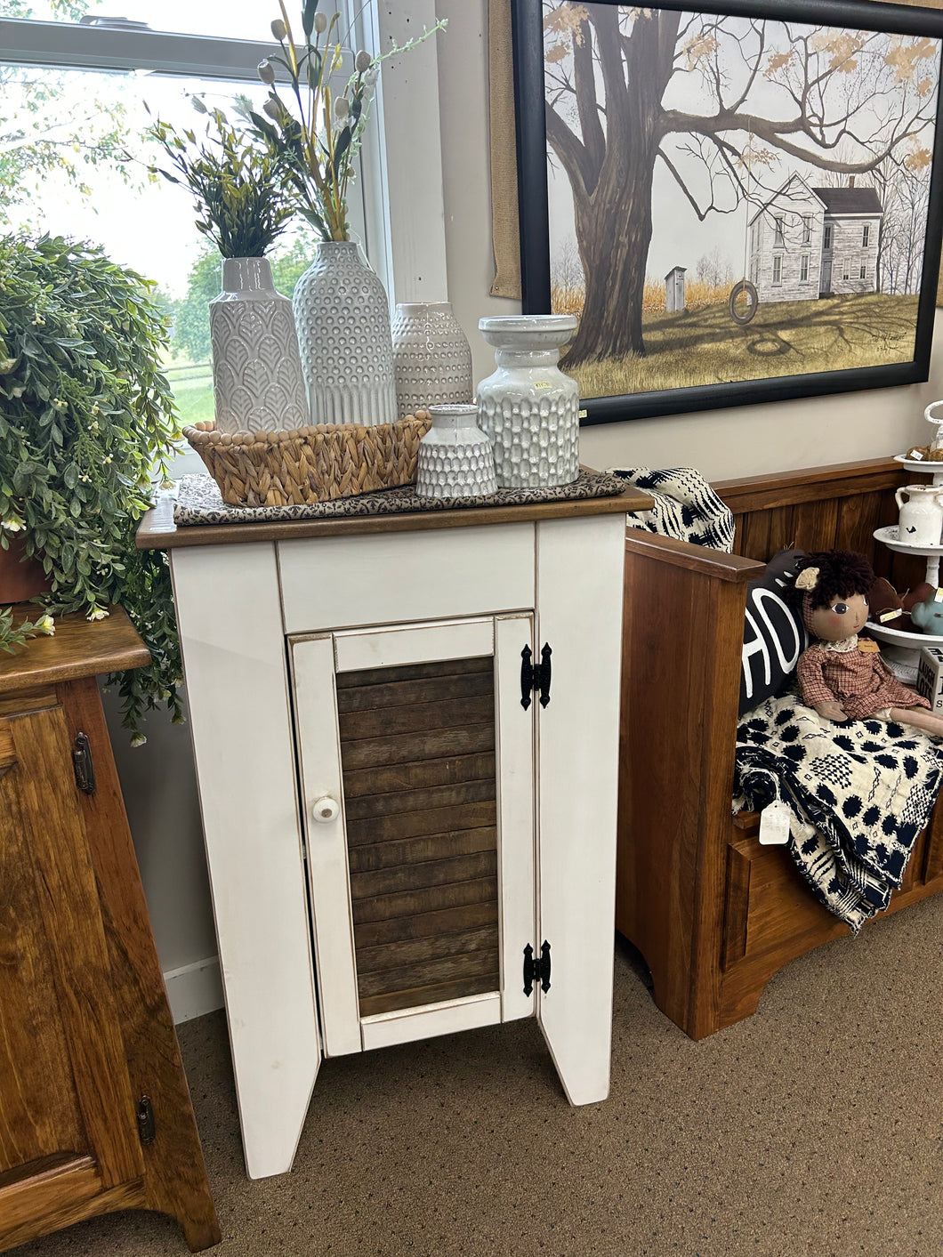 White/Stain Single Hall Cabinet