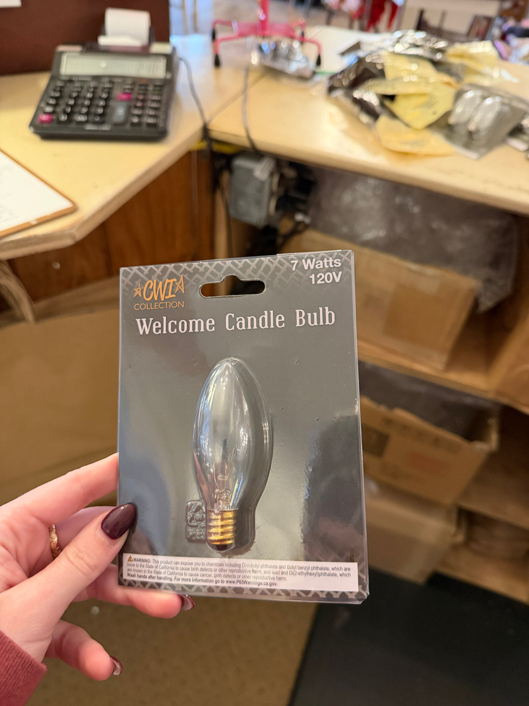 7w. Welcome candle bulb