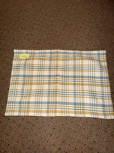 Load image into Gallery viewer, Newton Linens
