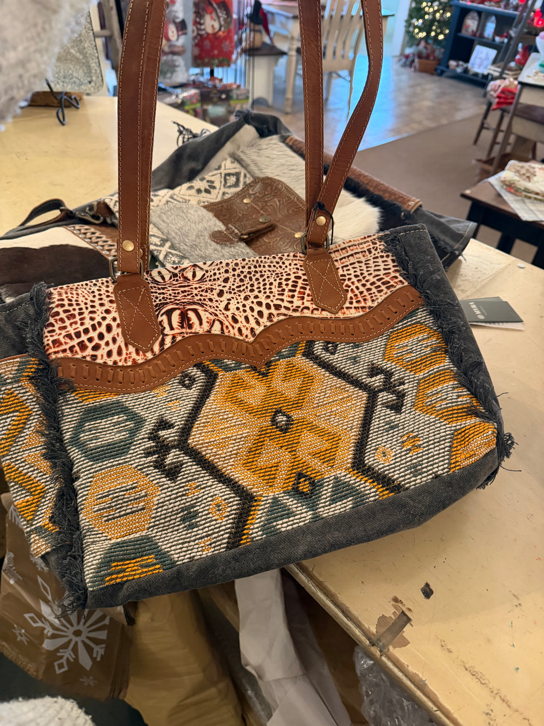 Seneca Heritage Small Bag