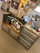 Load image into Gallery viewer, Dresser Bench
