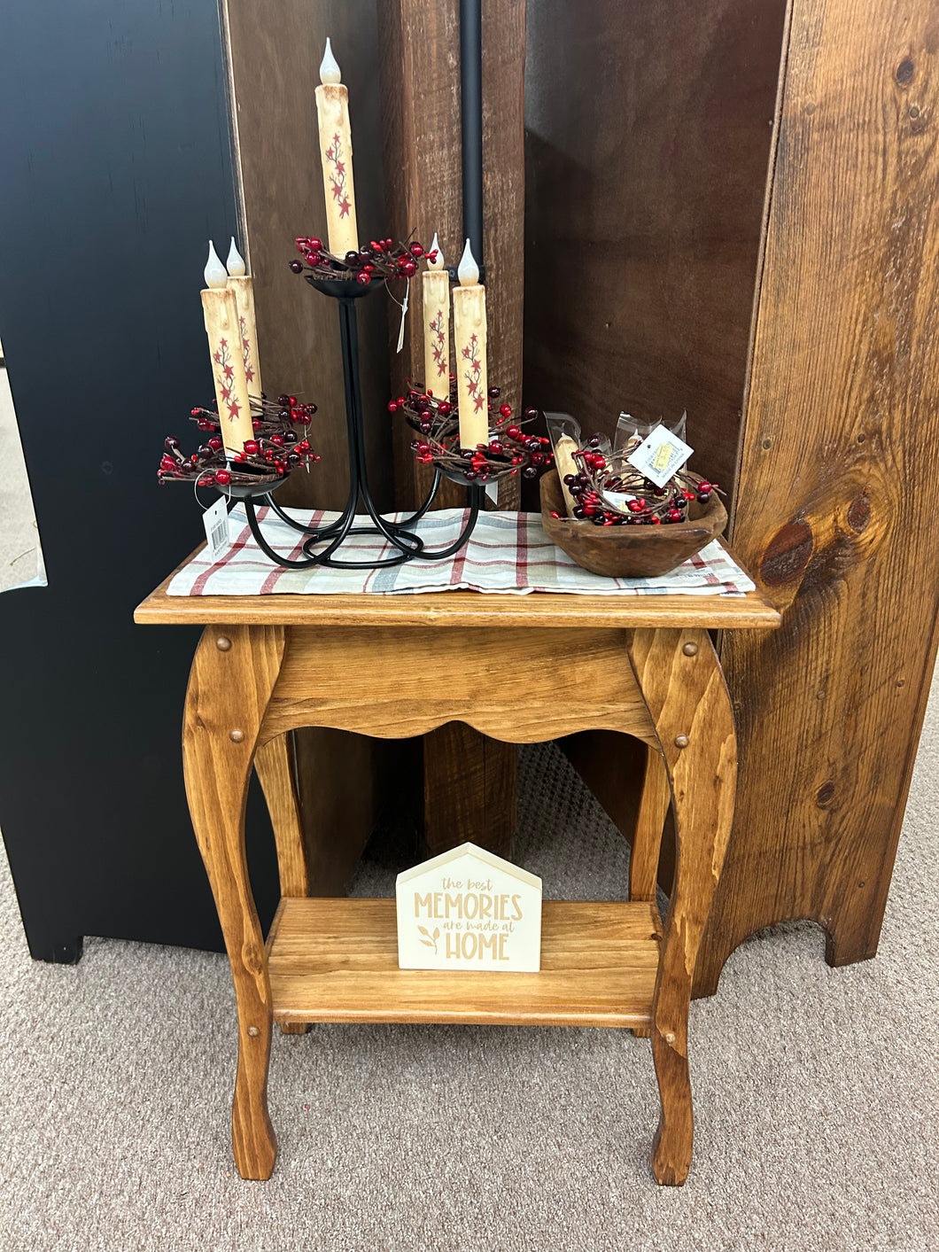 Early American End Table