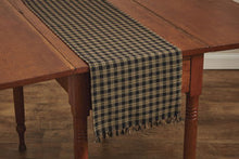 Load image into Gallery viewer, Sturbridge Black Linens
